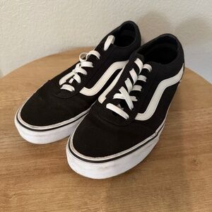 Black Vans